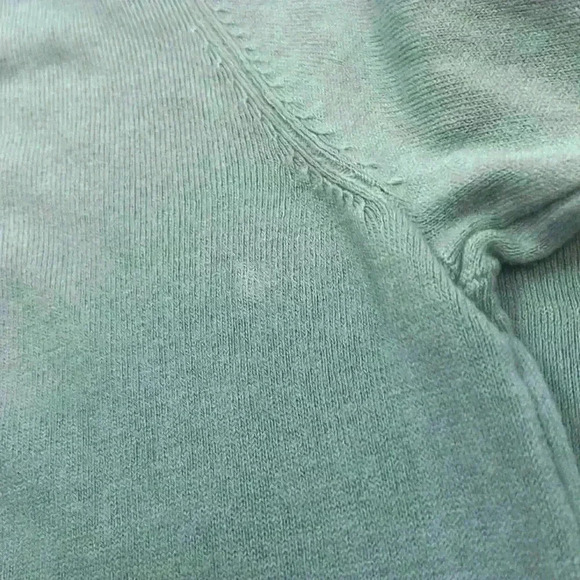 Carolyn Taylor Light Blue Scoop Neck Sweater Size L - Picture 9 of 9